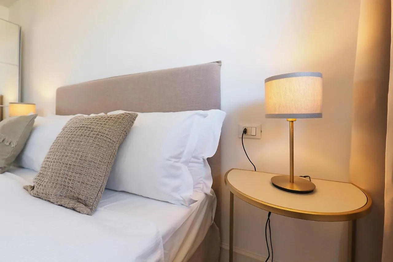 Contempora Apartments - Lanzone 5 Milán 0*,
